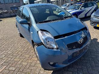 Coche accidentado Toyota Yaris 1.3 VVTi Sol MMT 2007/11