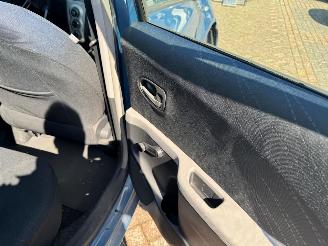 Toyota Yaris 1.3 VVTi Sol MMT picture 13