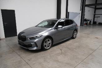 Coche accidentado BMW 1-serie M-PACK 2022/4