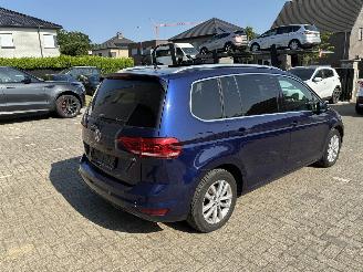 Volkswagen Touran VW TOURAN 1.6D DSG 2017 7 ZIT picture 9