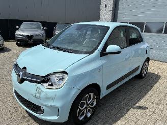 Vaurioauto  passenger cars Renault Twingo RENAULT TWINGO 1.0I 2019 2019/10