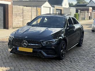 Coche accidentado Mercedes Cla-klasse CLA250e / AMG / PANO 2020/1