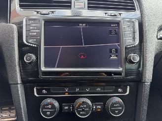 Volkswagen Golf 1.4 TSI GTE DSG picture 15