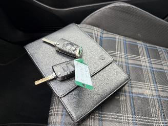 Volkswagen Golf 1.4 TSI GTE DSG picture 14