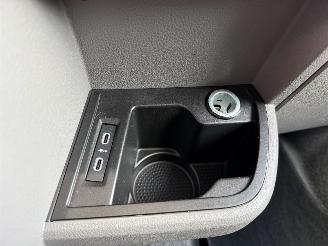 Volkswagen Transporter 2.0 TDI L1H1 28 Bulli AUTOMAAT picture 16