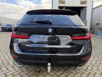 BMW 3-serie 320d x drive picture 7