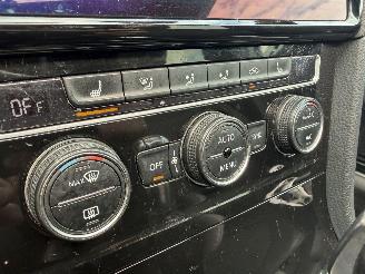 Volkswagen Golf GTD 184 PK PANO picture 22