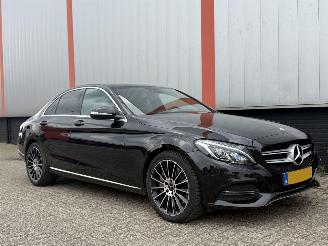 damaged passenger cars Mercedes C-klasse 350 e Lease Edition 2015/1
