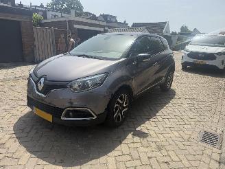 Coche accidentado Renault Captur 1.5 Dci 2015/1