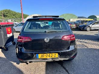 Volkswagen Golf 1.6 TDI /  PANO / LEER / VOLLE AUTO picture 7