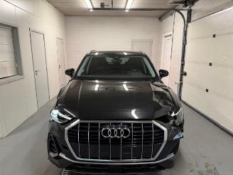 Audi Q3 S-LINE picture 2