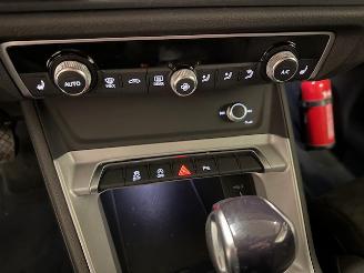 Audi Q3 S-LINE picture 18