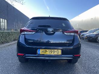 Toyota Auris 1.8 hybrid picture 3