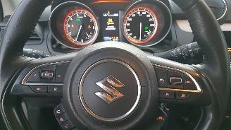 Suzuki Swift  picture 14