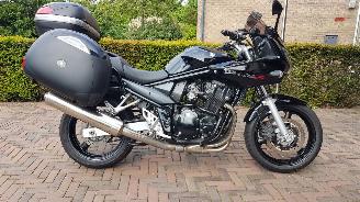 krockskadad bil motor Suzuki Bandit 650 GSF 650SA 2006/5