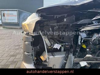 Porsche Cayenne E-Hybrid Exclusive Design Matric ACC picture 11