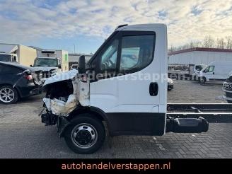 Iveco Daily 35C16 HI-MATIC KLIMA Fahrgestell picture 6