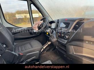 Iveco Daily 35C16 HI-MATIC KLIMA Fahrgestell picture 23