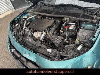 Peugeot 308 III SW Active Pack 1.5HDI 96KW picture 10