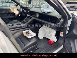 Porsche Taycan Sport 93KWH Sport-Design-Paket picture 26