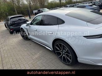 Porsche Taycan Sport 93KWH Sport-Design-Paket picture 7