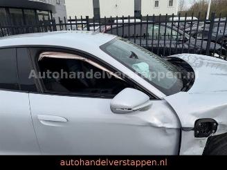 Porsche Taycan Sport 93KWH Sport-Design-Paket picture 5