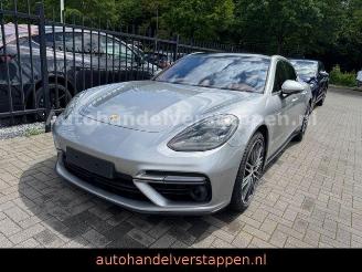 škoda osobní automobily Porsche Panamera Turbo S E-Hybrid GT SIlver MEGA VOLL 2017/12