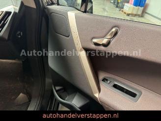 BMW iX 40 xDrive 77KWH 240KW Leder Navi LED picture 26