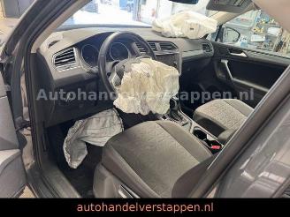 Volkswagen Tiguan 2.0 TDI 110KW LIFE DSG Panorama picture 12