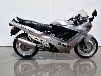 Suzuki GSX 750 F picture 20