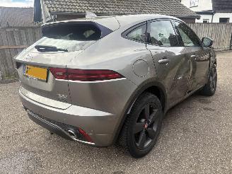 Jaguar E-Pace R-SPORT 250 PK AWD PANORAMA VOLL picture 4