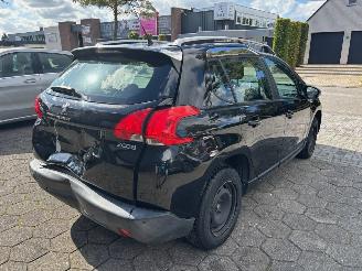 Peugeot 2008 2008 1.2 picture 6