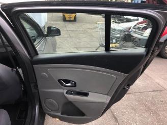 Renault Mégane Megane III Berline (BZ), Hatchback 5-drs, 2008 / 2017 1.9 dCi picture 23