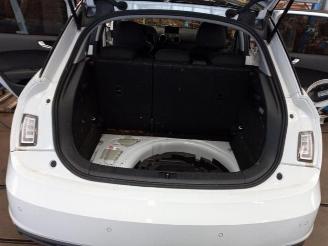 Audi A1 A1 Sportback (8XA/8XF), Hatchback 5-drs, 2011 / 2018 1.0 TFSI Ultra 12V picture 23