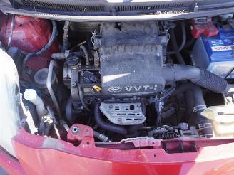 Toyota Yaris 1.3 picture 9