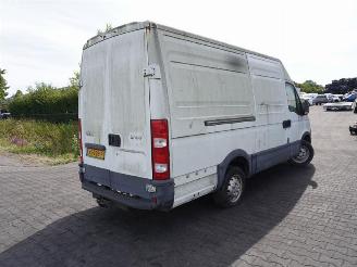 Uttjänta bilar bedrijf Iveco New daily  2012/7