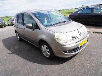 Renault Modus 1.2 16v TCe picture 4