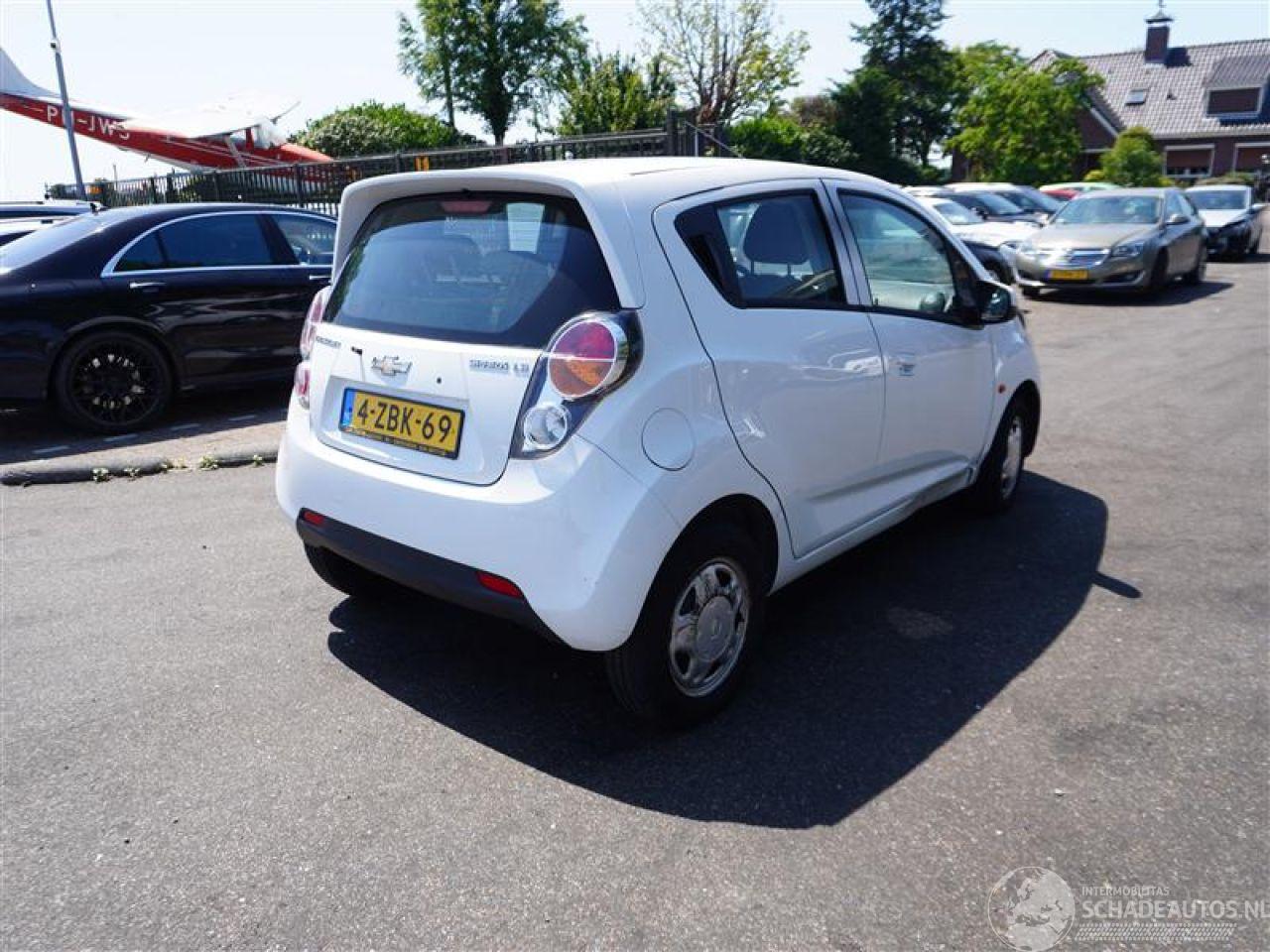 Chevrolet Spark 1.0 16v