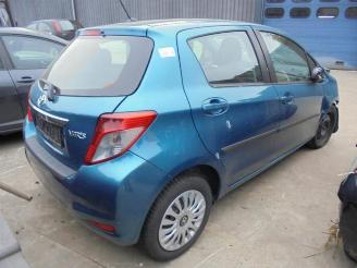 Vrakbiler auto Toyota Yaris Yaris III (P13), Hatchback, 2010 / 2020 1.0 12V VVT-i 2011/9