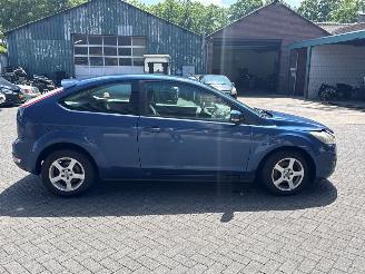 Ford Focus 1.6 16V Hatchback  Benzine 1.596cc 74kW (101pk) FWD picture 6