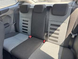 Ford Focus 1.6 16V Hatchback  Benzine 1.596cc 74kW (101pk) FWD picture 10