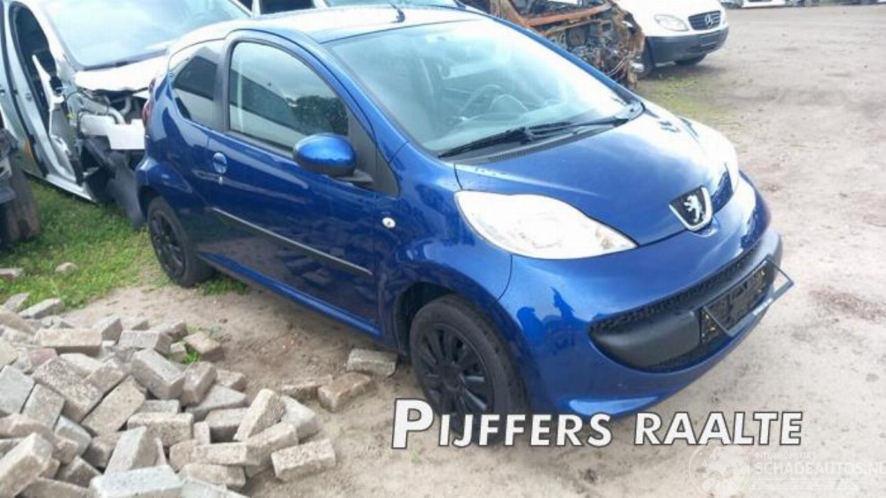 Peugeot 107 107, Hatchback, 2005 / 2014 1.0 12V