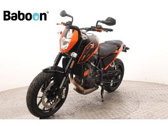 KTM 690 Duke ABS picture 4