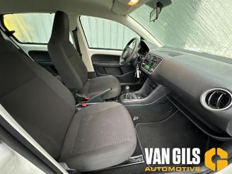 Volkswagen Up! Up! (121), Hatchback, 2011 1.0 12V 60 picture 32