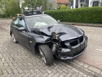 Vrakbiler auto BMW 3-serie 318 2006/12