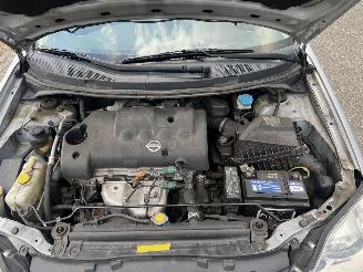 Nissan  1.8-16v Combi picture 8