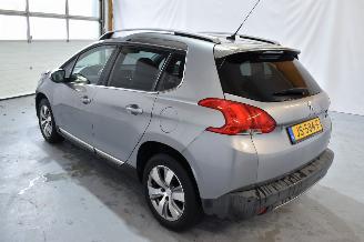 Peugeot 2008 1.2 Pure tech allure picture 5