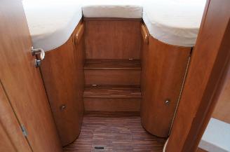 Carthago  Chic C-line Satteliet Solar Hefbed Vast bed Kachel 109KW Euro 5 picture 19