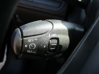 Peugeot 208 1.2 PureT BlueLion NAP REST BPM 400 EURO !!!! picture 31