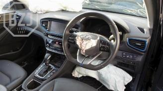 Hyundai Ioniq  picture 5
